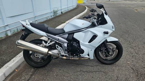 SUZUKI GSX 1250 FA 